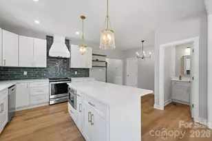 203 Lee St, Fort Mill, SC 29715 - Photo 17