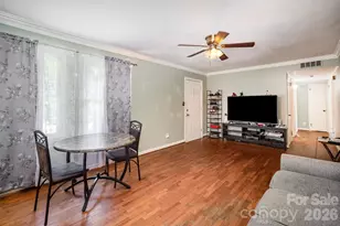 904 Timberlane Dr, Mount Holly, NC 28120 - Photo 7