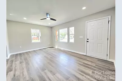 2900 Enfield Road, Charlotte, NC 28205 - Photo 9