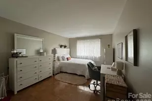 1323 Queens Rd, Charlotte, NC 28207 - Photo 23