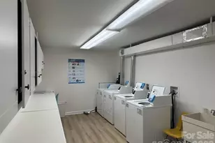 1323 Queens Rd, Charlotte, NC 28207 - Photo 33