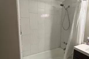 1323 Queens Rd, Charlotte, NC 28207 - Photo 27