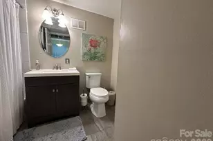 1323 Queens Rd, Charlotte, NC 28207 - Photo 29