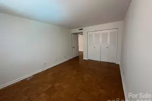 1323 Queens Rd, Charlotte, NC 28207 - Photo 31