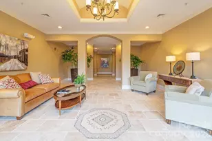 350 E Allen St, Hendersonville, NC 28792 - Photo 5