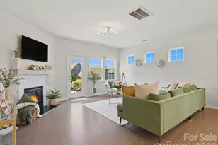 1009 Cheviot Ct, Waxhaw, NC 28173 - Photo 9