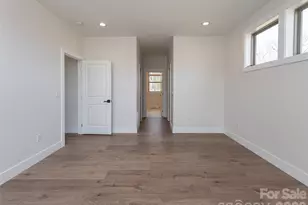 1031 Hillside Ridge Rd, Candler, NC 28715 - Photo 19