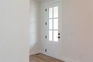 1031 Hillside Ridge Rd, Candler, NC 28715 - Photo 5