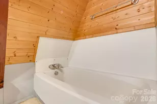 422 Glenaire Dr, Mars Hill, NC 28754 - Photo 15