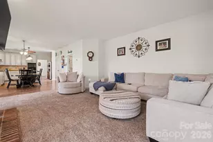 523 Whitehead Ct, Fort Mill, SC 29708 - Photo 9