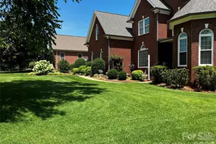 2289 Woodridge Dr, Fort Mill, SC 29715 - Photo 47