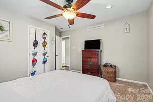 5069 W Piedmont Cir, Conover, NC 28613 - Photo 5