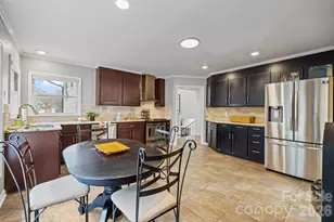 7423 Folger Dr, Charlotte, NC 28226 - Photo 11