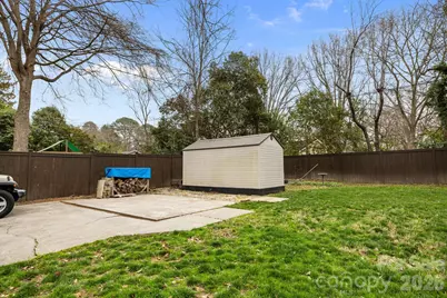 7423 Folger Drive, Charlotte, NC 28226 - Photo 37