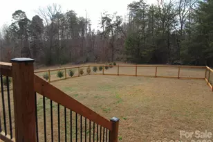 104 Perennial Gardens Ln, Rutherfordton, NC 28139 - Photo 3