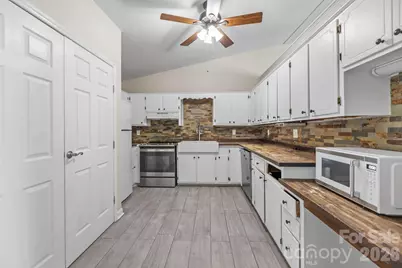 3545 Heather Lane, Gastonia, NC 28056 - Photo 11