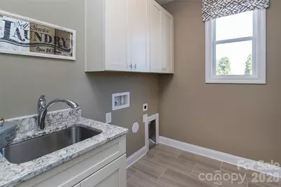 13413 Cozy Court, Charlotte, NC 28215 - Photo 13
