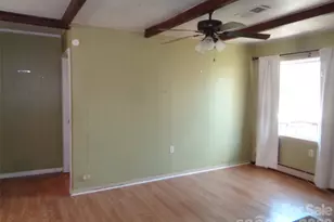 529 Harmon St, Forest City, NC 28043 - Photo 5