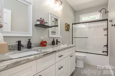 138 Olde Oak Way, Hendersonville, NC 28792 - Photo 25