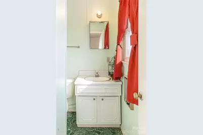 56 Fairview Avenue, Hendersonville, NC 28792 - Photo 11