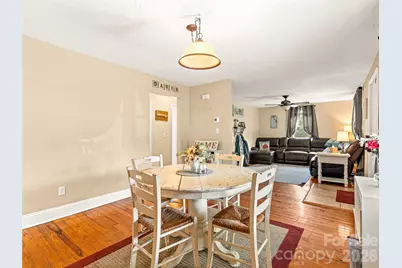 6 Nelson Road, Hendersonville, NC 28791 - Photo 7