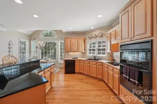 2321 Treymore Ln, Charlotte, NC 28262 - Photo 23