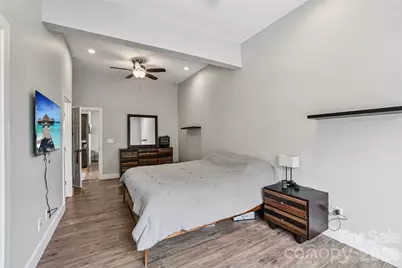 8 Apple Lane, Asheville, NC 28804 - Photo 17