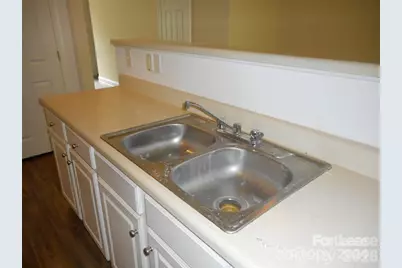 2174 Sardony Lane, Charlotte, NC 28213 - Photo 9