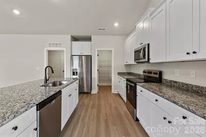 4132 Bolo Drive, Charlotte, NC 28215 - Photo 7