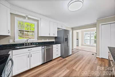 5590 W Liberty Hill Road W, York, SC 29745 - Photo 9