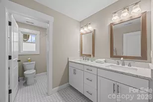 35 Elkmont Dr, Asheville, NC 28804 - Photo 31