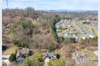 163 Oak Apple Lane, Hendersonville, NC 28792 - Photo 5