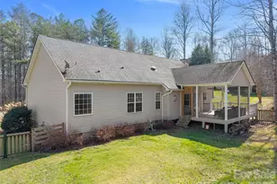 163 Oak Apple Ln, Hendersonville, NC 28792 - Photo 9