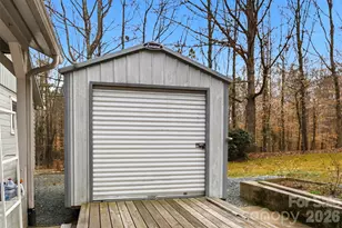 2614 Forest Lawn Dr, Matthews, NC 28104 - Photo 39