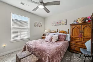 5042 Summer Surprise Ln, Charlotte, NC 28215 - Photo 23