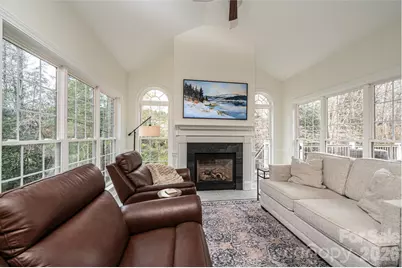 4137 2nd Street NW, Hickory, NC 28601 - Photo 17