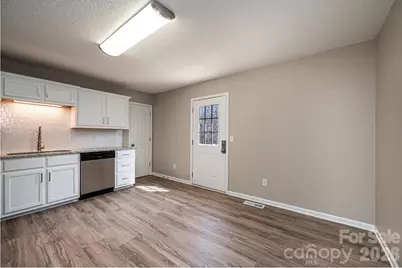 1337 Gallatin Lane, Hudson, NC 28638 - Photo 11