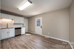 1337 Gallatin Ln, Hudson, NC 28638 - Photo 11