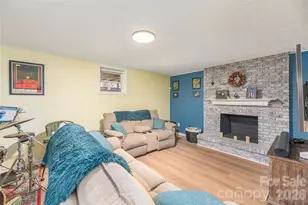 330 Woody Ln, Asheville, NC 28804 - Photo 17