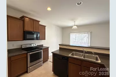 354 Cornielle Lane, Charlotte, NC 28216 - Photo 7