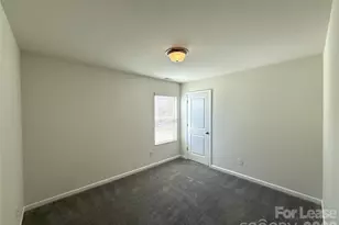 354 Cornielle Ln, Charlotte, NC 28216 - Photo 15