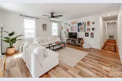 1817 Rush Wind Drive, Charlotte, NC 28206 - Photo 5