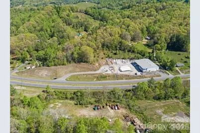 6045 US 19E Highway, Burnsville, NC 28714 - Photo 11