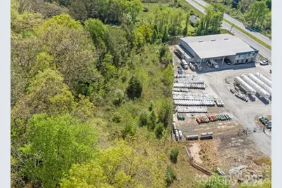 6045 US 19E Highway, Burnsville, NC 28714 - Photo 9