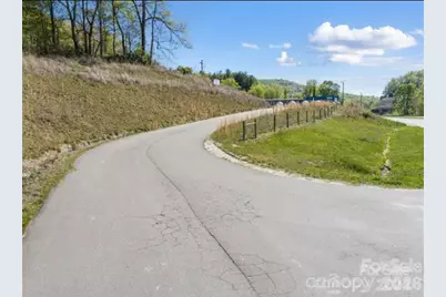 6045 US 19E Highway, Burnsville, NC 28714 - Photo 3