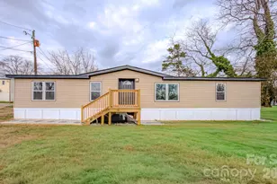 8 Teal Ln, Candler, NC 28715 - Photo 1