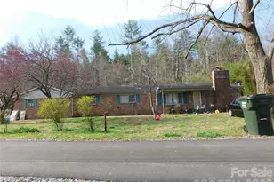 102 Jeff St, Hendersonville, NC 28739 - Photo 3