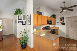 405 Glen Echo Cir, Saluda, NC 28773 - Photo 13