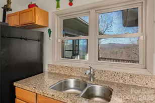 405 Glen Echo Cir, Saluda, NC 28773 - Photo 17