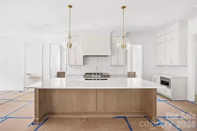 4628 Water Oak Road, Charlotte, NC 28211 - Photo 3